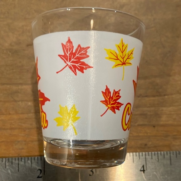 Collectible Canada  maple leaf Shot Glass - Picture 4 of 6